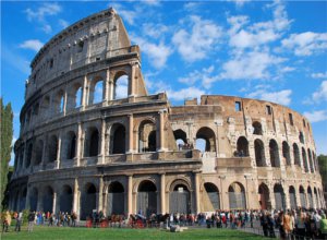 300_colosseo.jpg